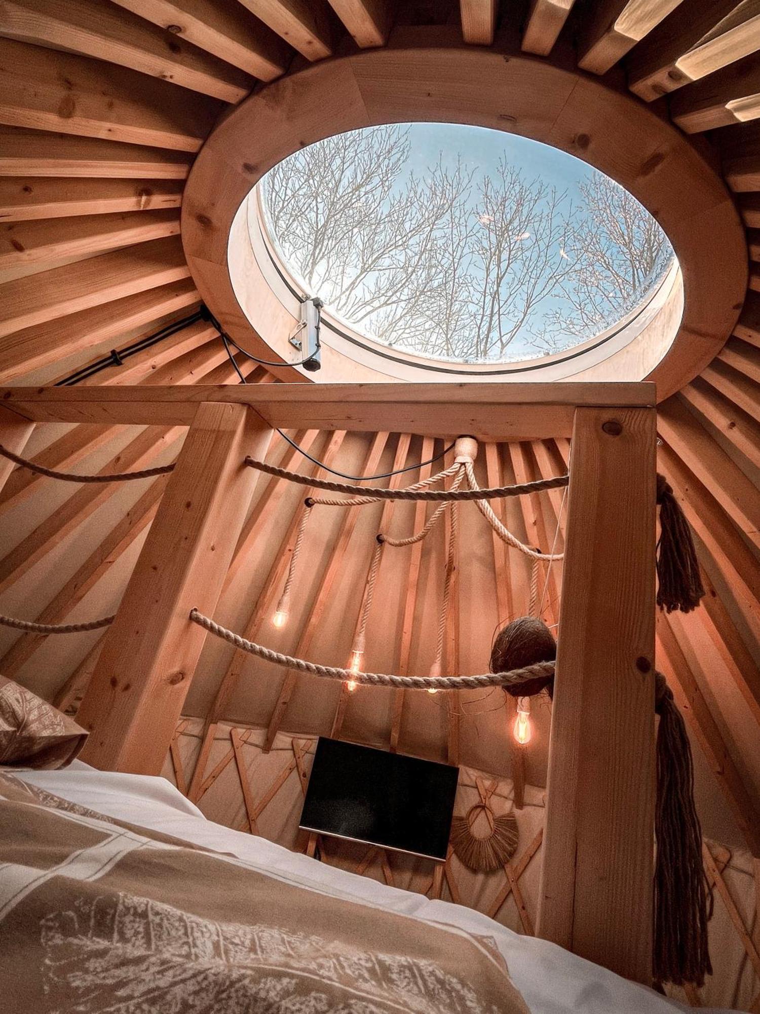 Aloha Glamp - Okragle Przy Rzece - Balia I Sauna - Energylandia * Zagornik