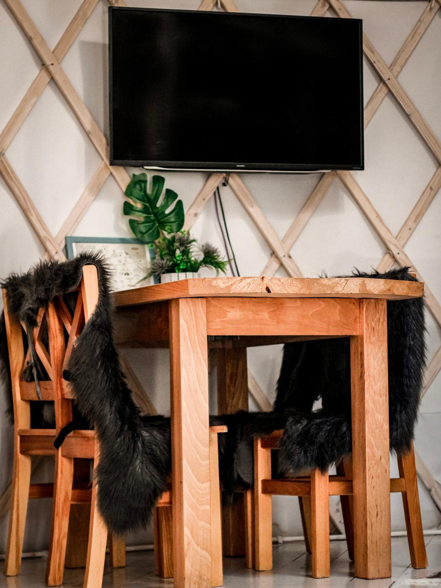 Aloha Glamp - Okragle Przy Rzece - Balia I Sauna - Energylandia *